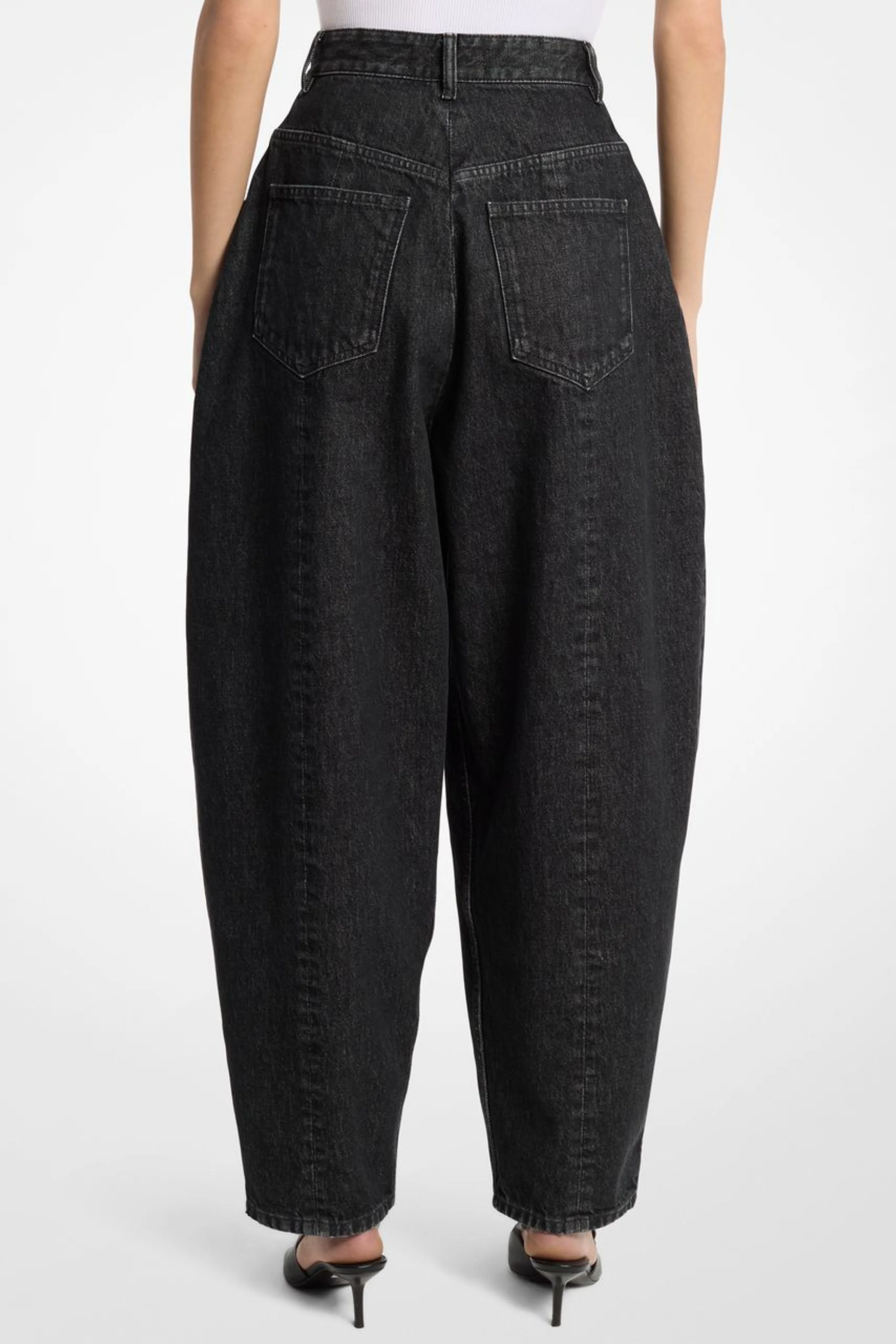 Courtney Barrel Pleated Jean - Image 4