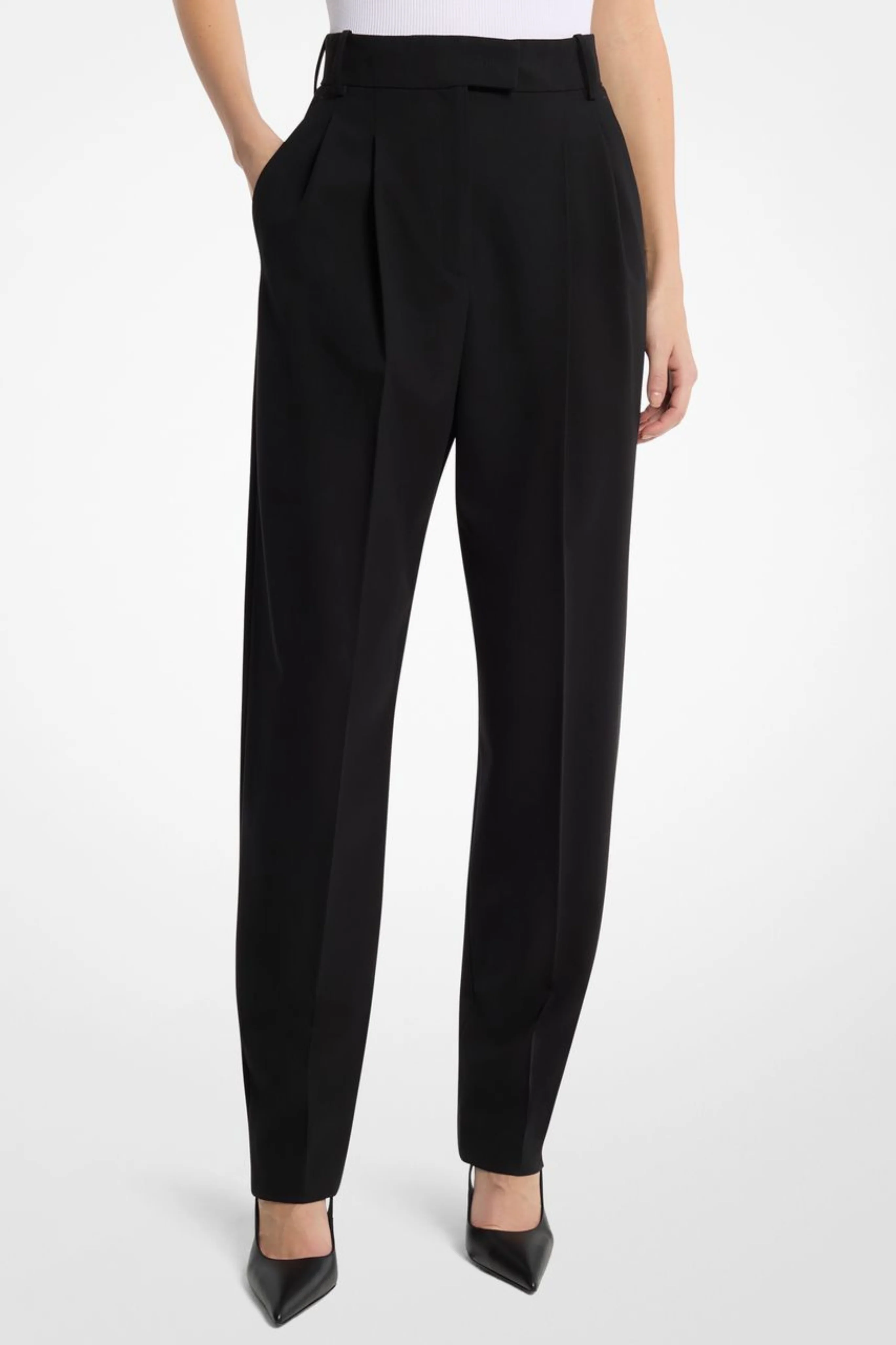 Dru Tapered Pleat Trouser - Black - Image 2