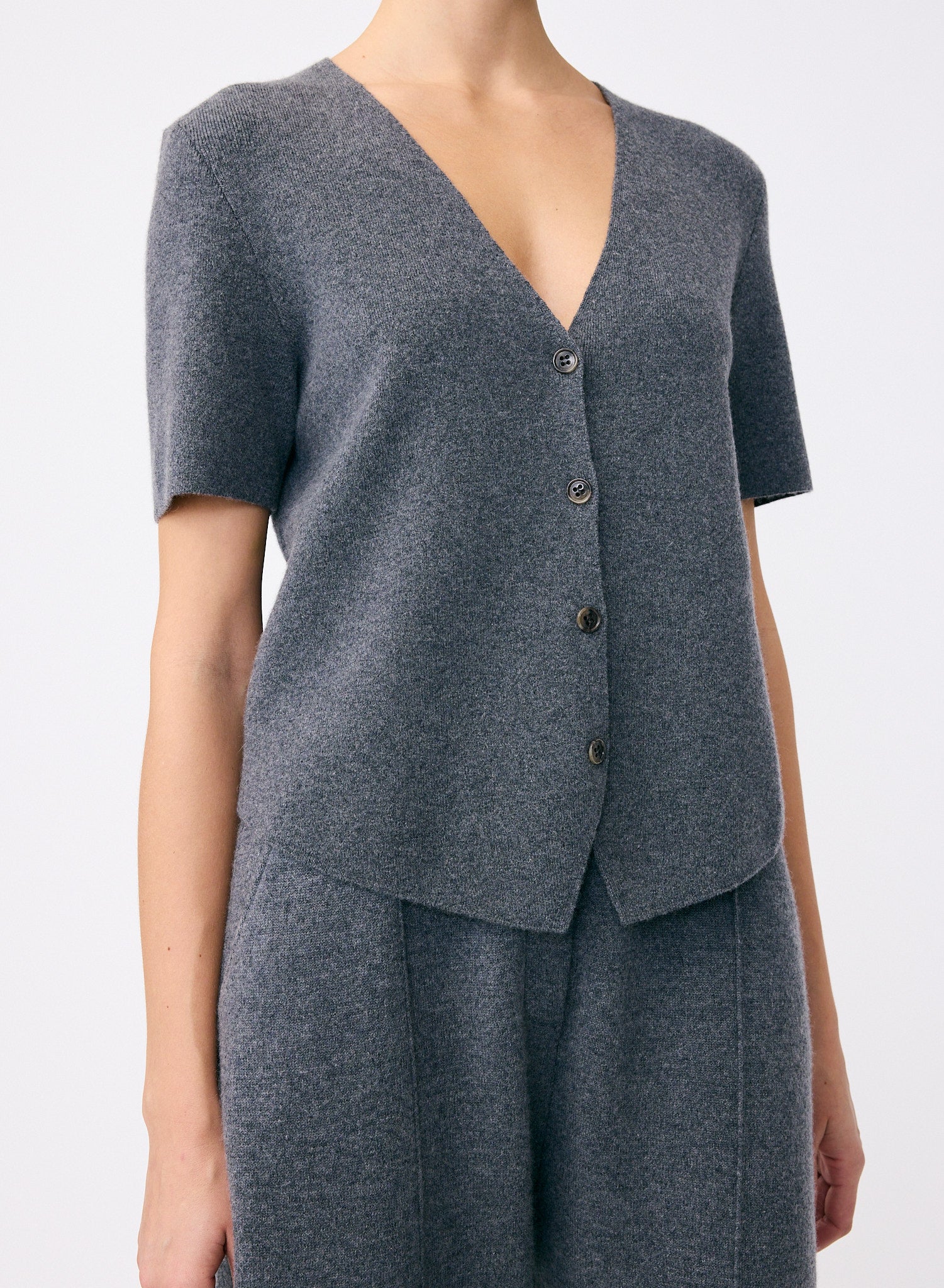Helly Cardigan - Image 5