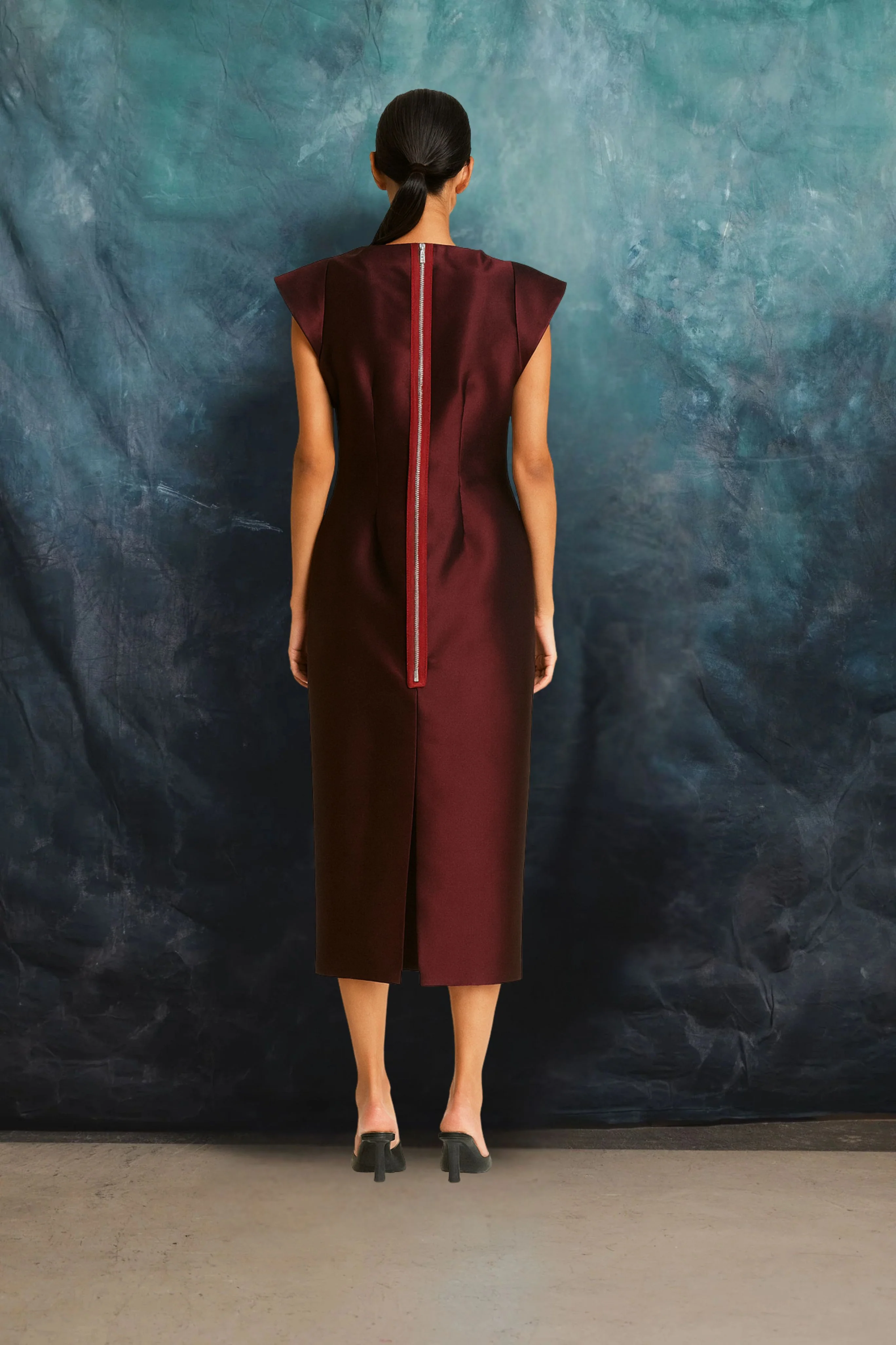 Peel Sheath Dress - Image 4